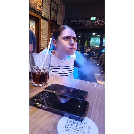 Photo équipe du Barber Shop : Chez Clem. Cassandra dit la menace qui est barber woman du salon.